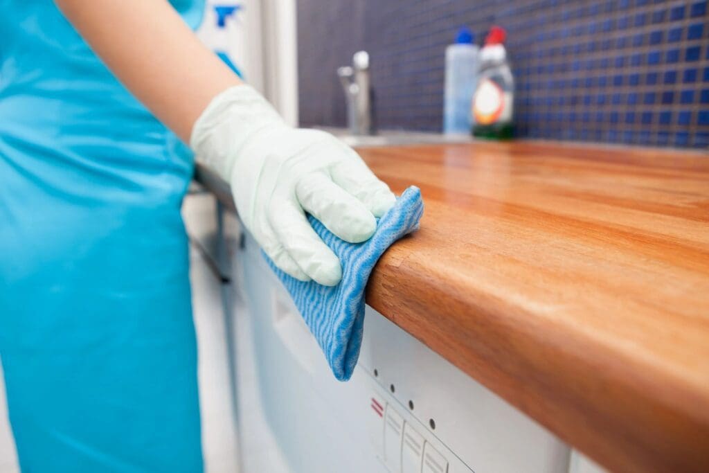 Lakewood house cleaning Lakewood house cleaning and maid services